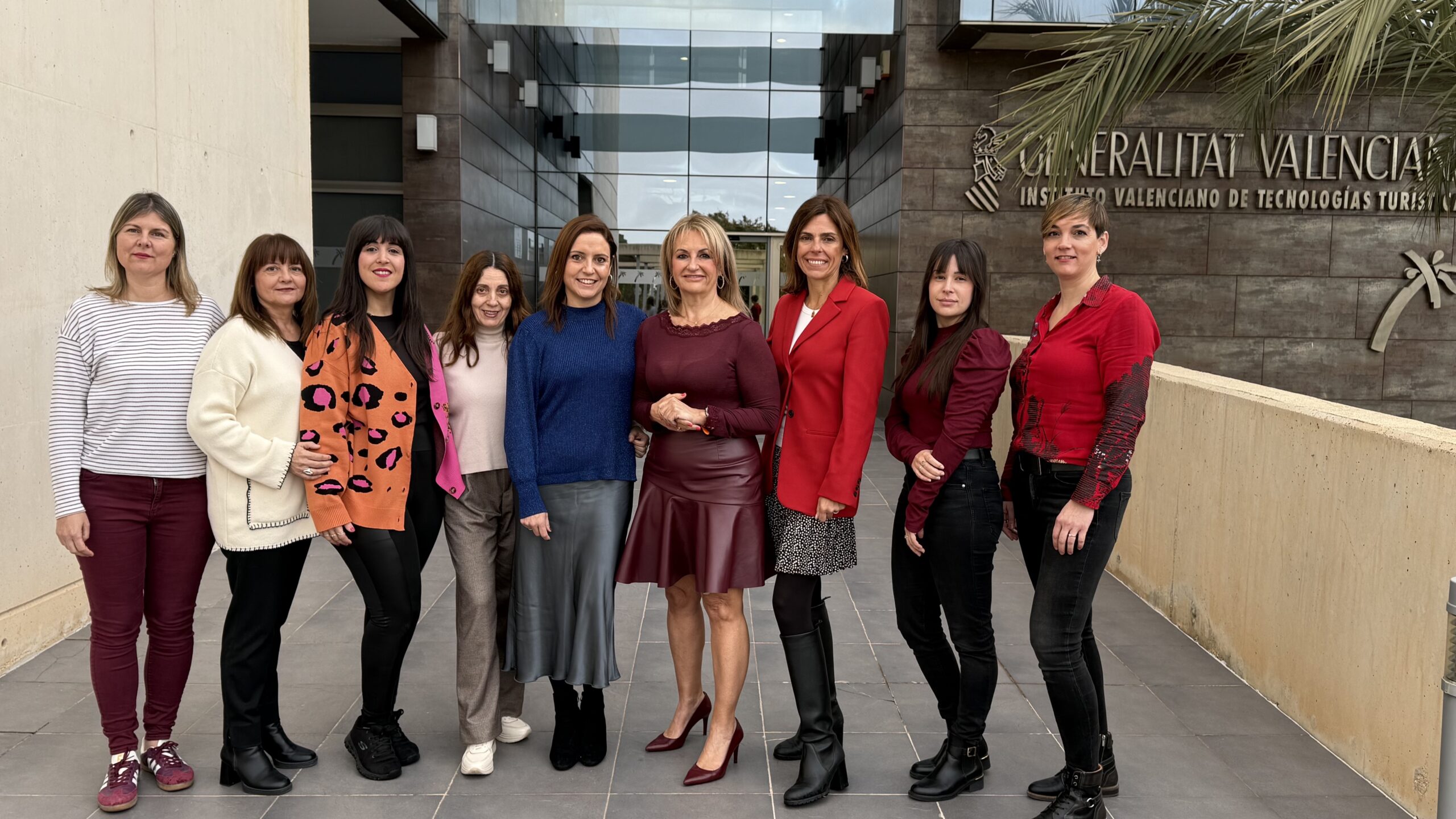 HOSBEC ha sabido rodearse de un equipo multidisciplinar dirigido por mujeres